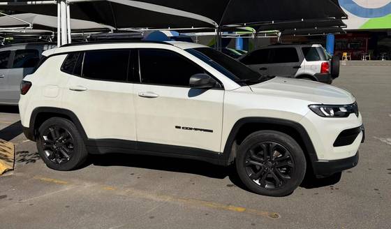 JEEP COMPASS 1.3 T270 TURBO FLEX LONGITUDE AT6 JEEP COMPASS 1.3 T270 TURBO FLEX LONGITUDE AT6